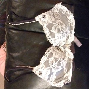 Victoria's Secret Lace Bra 32B